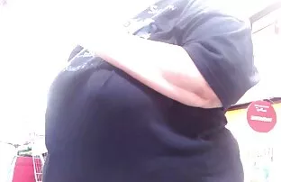 XXX Կարմիր մայրը սառեցված պոռնո տղա