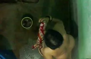 XXX Մայրը սերմի իր boobs, ուտում է իր խորը պոռնո որդուն խոհանոցում.