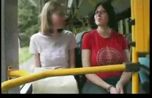 XXX Santa հնդկական Մամա սեքս ստիպում է երկու lesbians մի քիչ