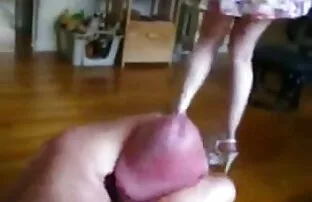 XXX Sara Jay բջջային պոռնո դնում իր pussy է փոխարկելի.